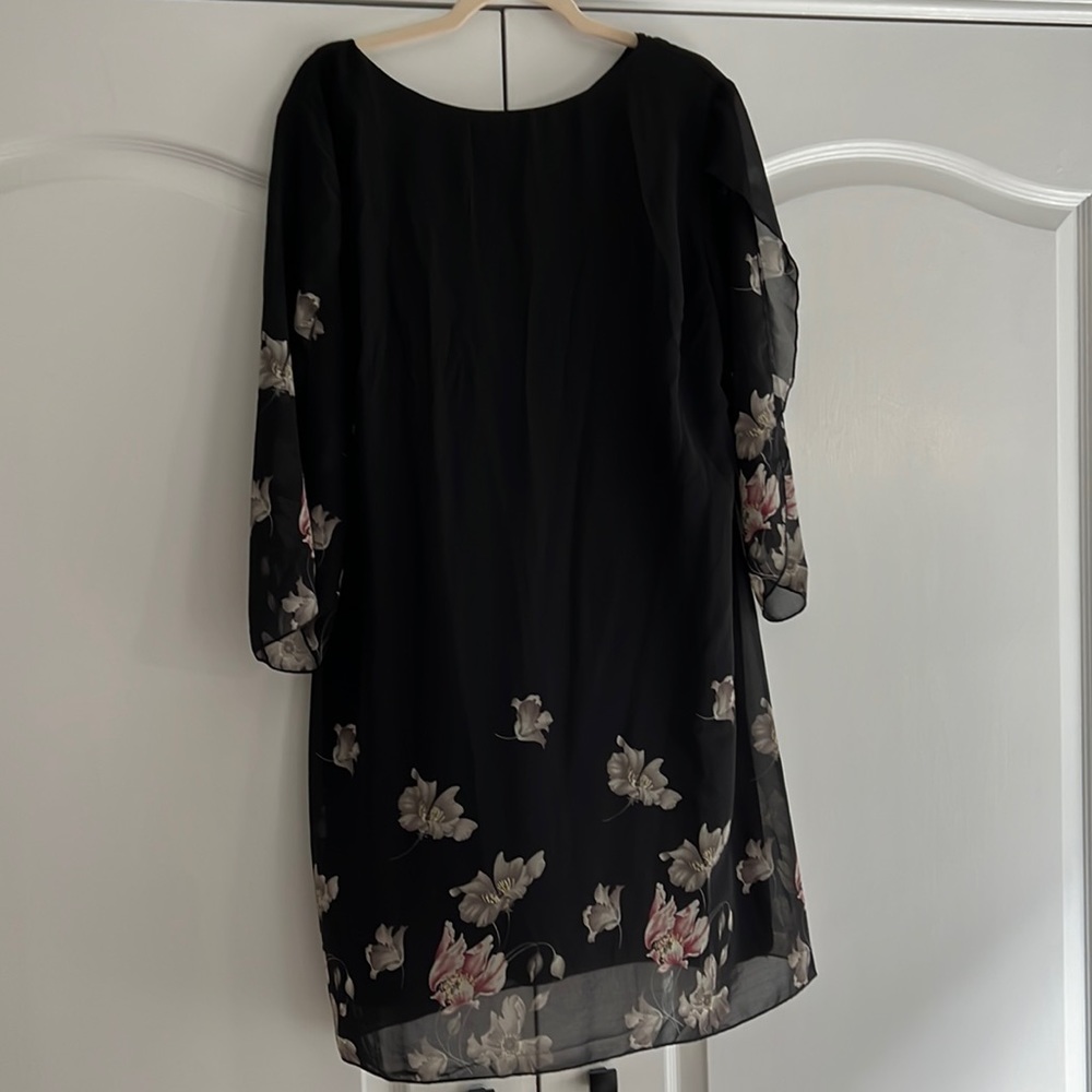 NWT. Grace Karin black floral dress